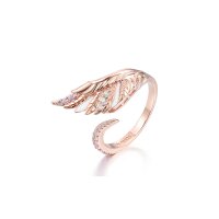 Selena Schwan Ring